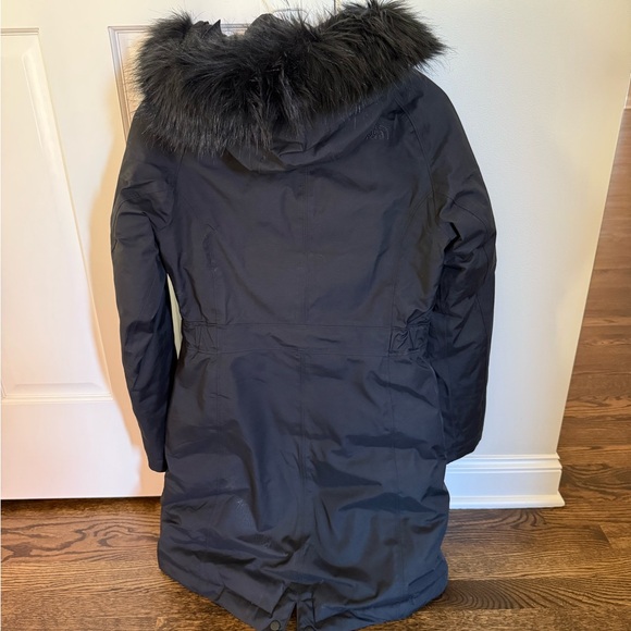 North Face Hyvent Parka - Picture 2 of 4